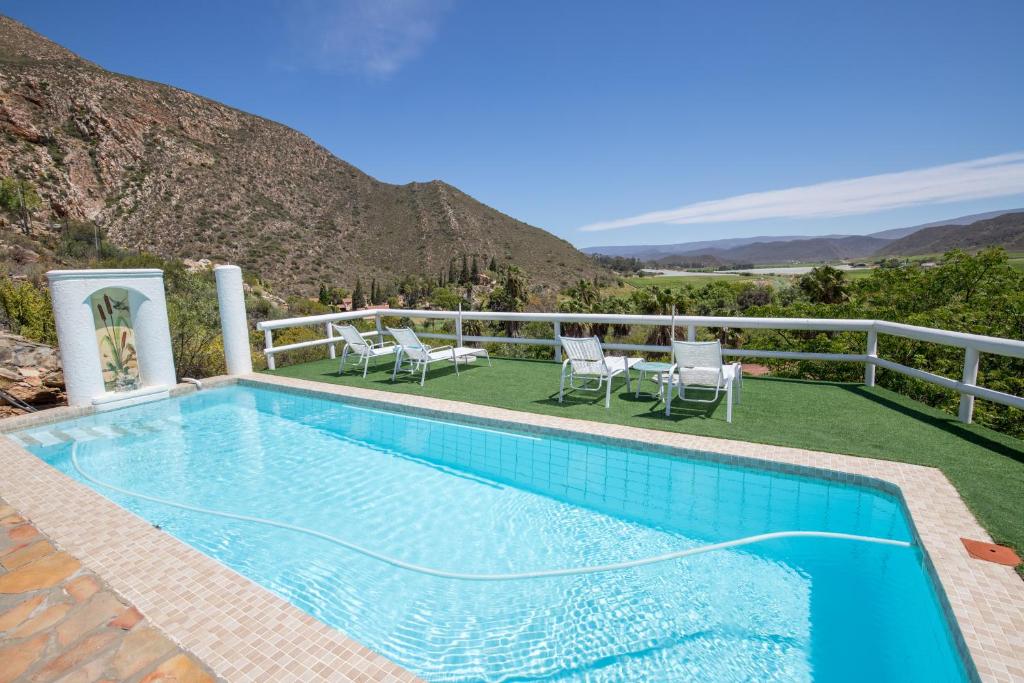 Montagu Little Sanctuary - Free Hot Spring Access — Hotel in Montagu
