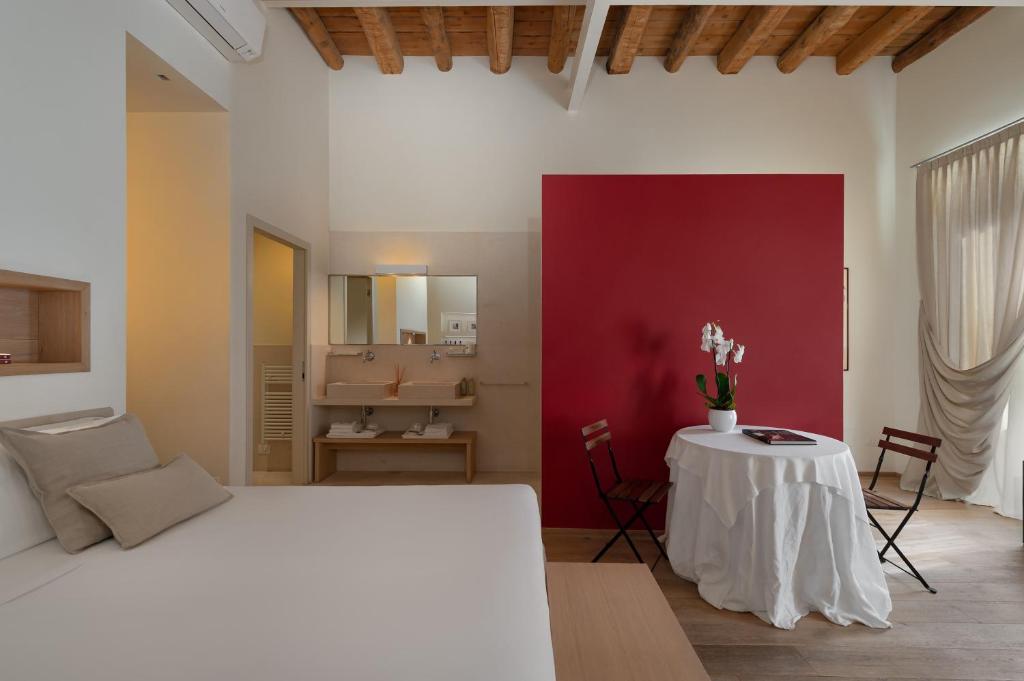 Massimago Wine Suites - 5