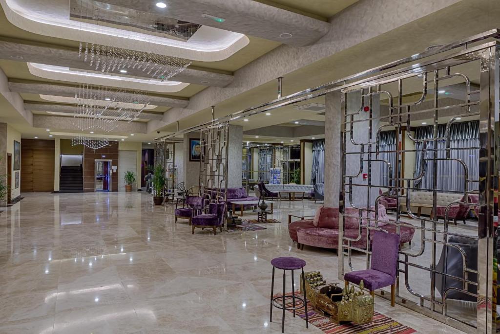 Pasa Beach Hotel — Hotel building in Marmaris, Mugla