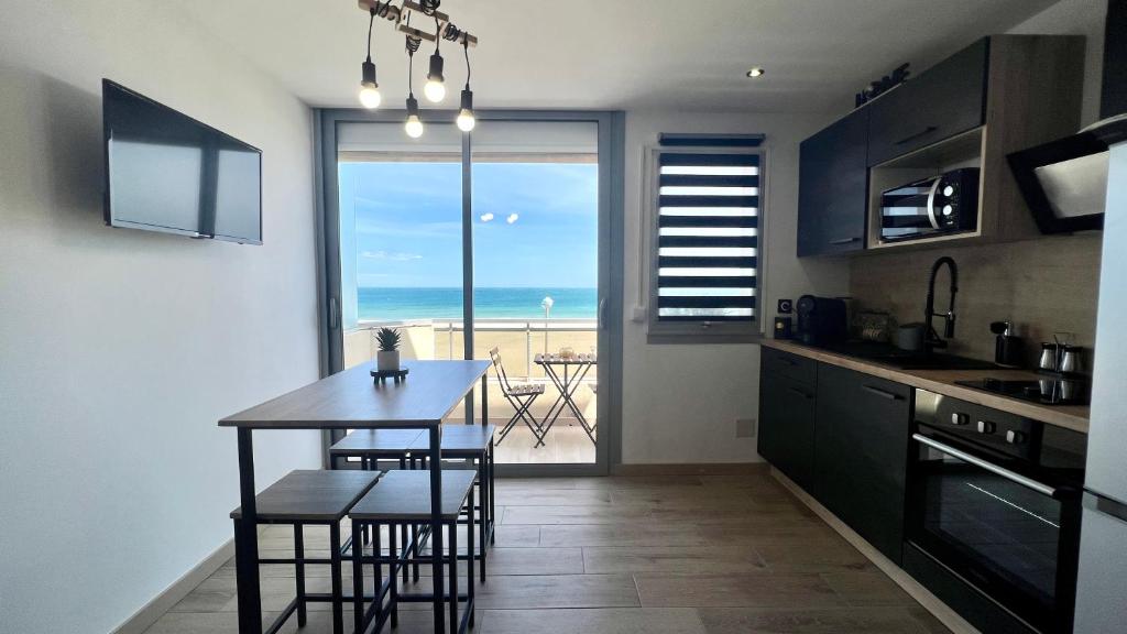 Appartement COSY, VUE MER avec Parking Privatif - 5