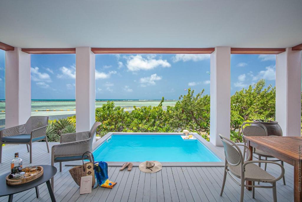 Emeraude Villas - Beach, Le François