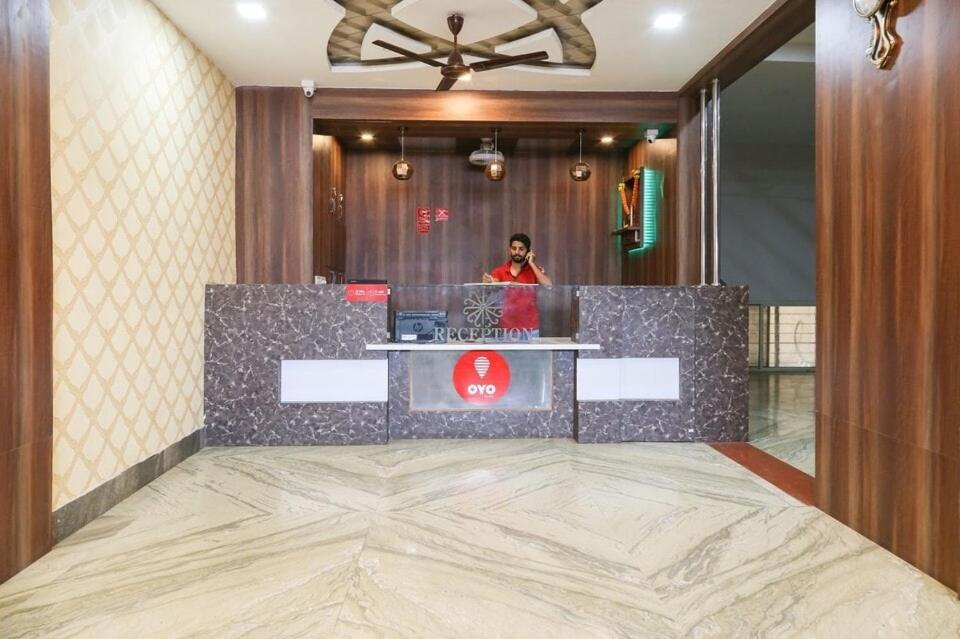 Flagship Aradya Executive photo