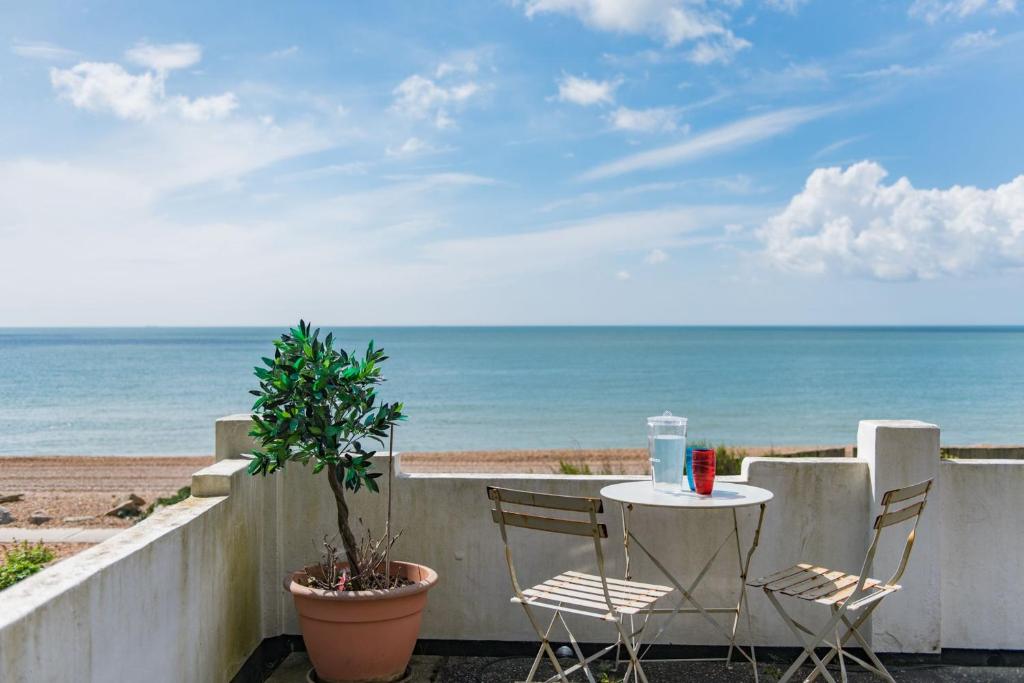 Pebbles by Bloom Stays, Sandgate