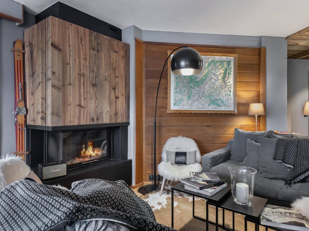 Appartement rénové 5 chambres avec balcon, cheminée et Wifi à 400m du centre de Megève - FR-1-453-170 - 5