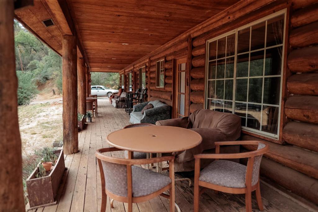 Bear Creek Cabins photo