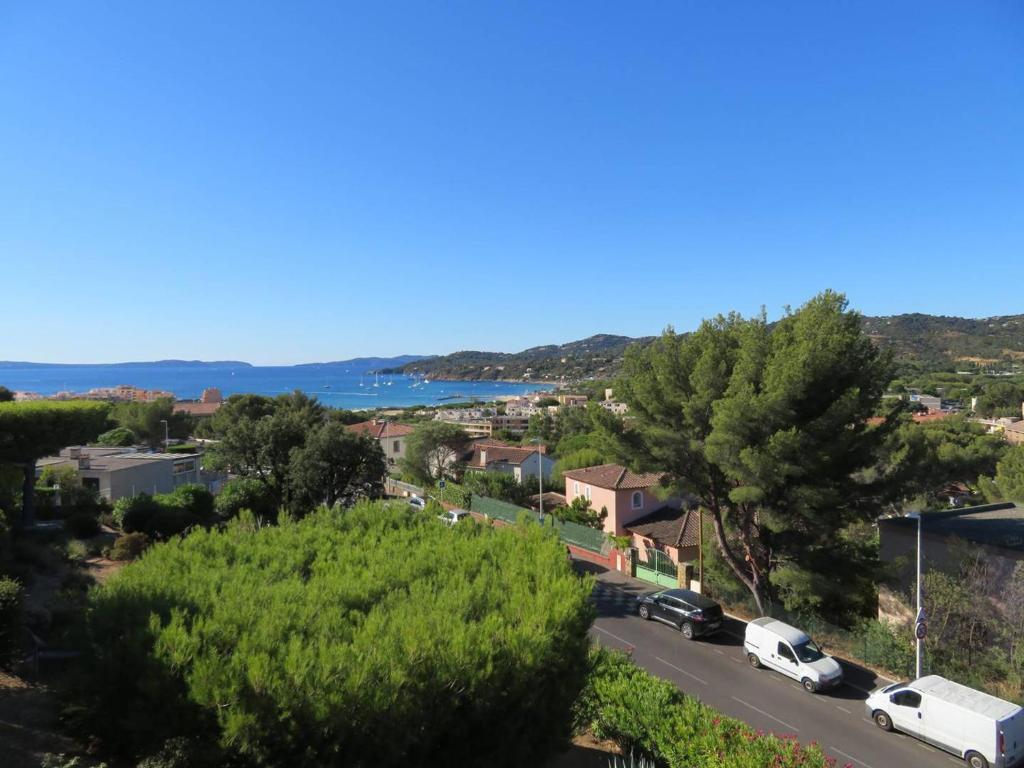 Studio calme avec terrasse à Bormes-les-Mimosas - FR-1-610-17 - 2