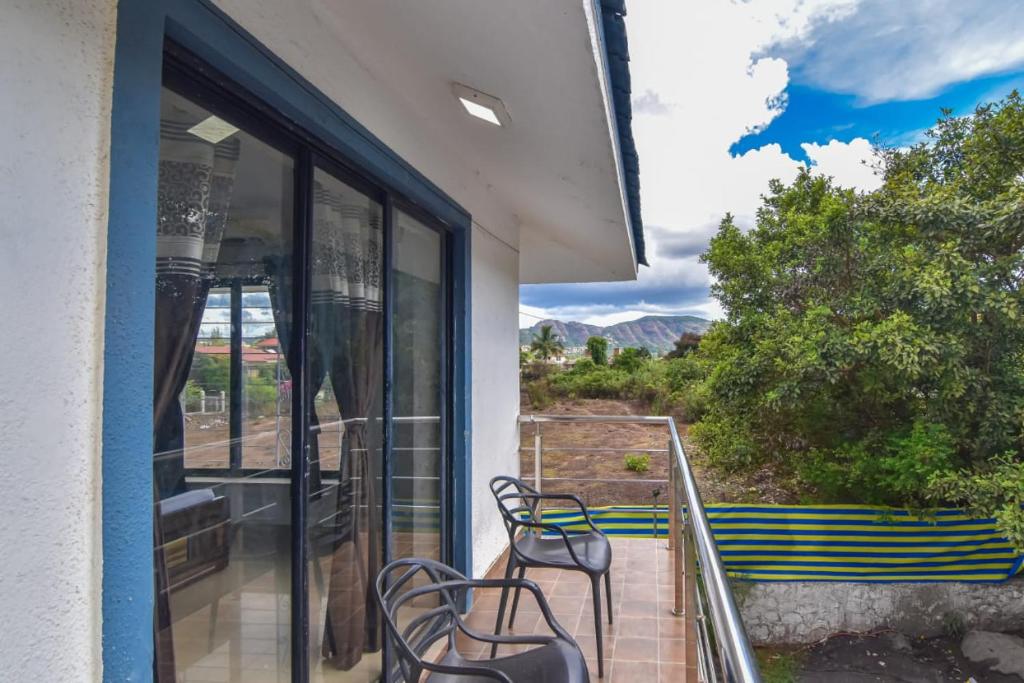 Crest Villa 5Bhk Lonavala photo