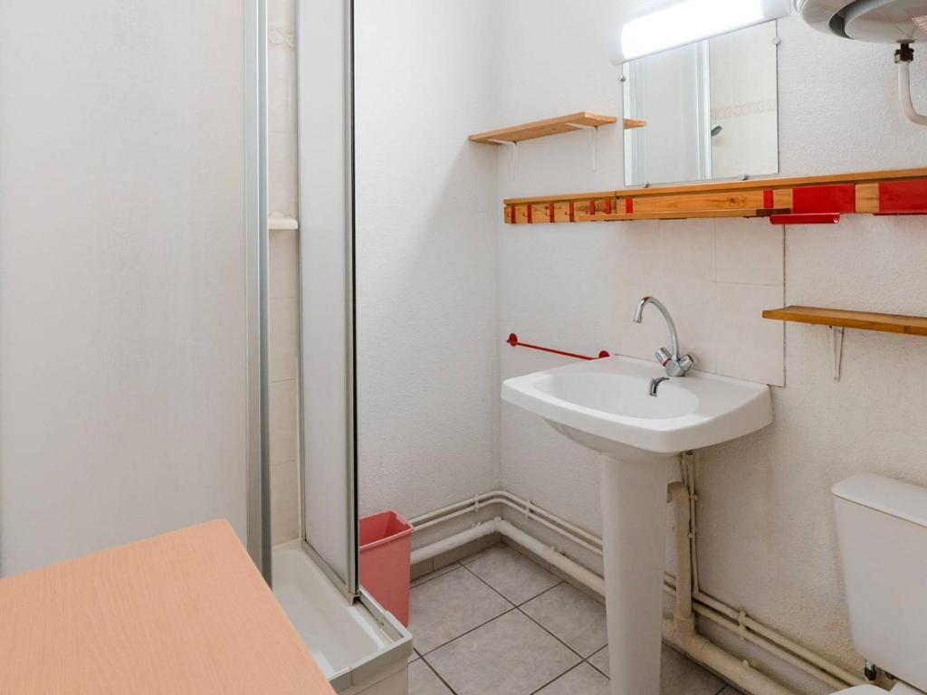 Appartement à Gruissan avec Piscine - 4 Pers. - FR-1-409A-8 - 4