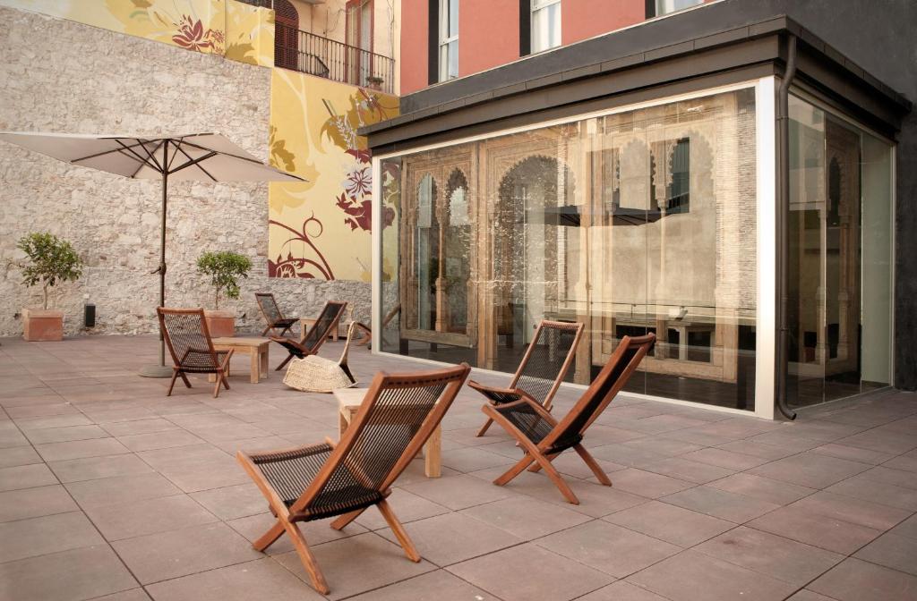 Hotel Onix Liceo — Hotel building in Barcelona, Catalonia