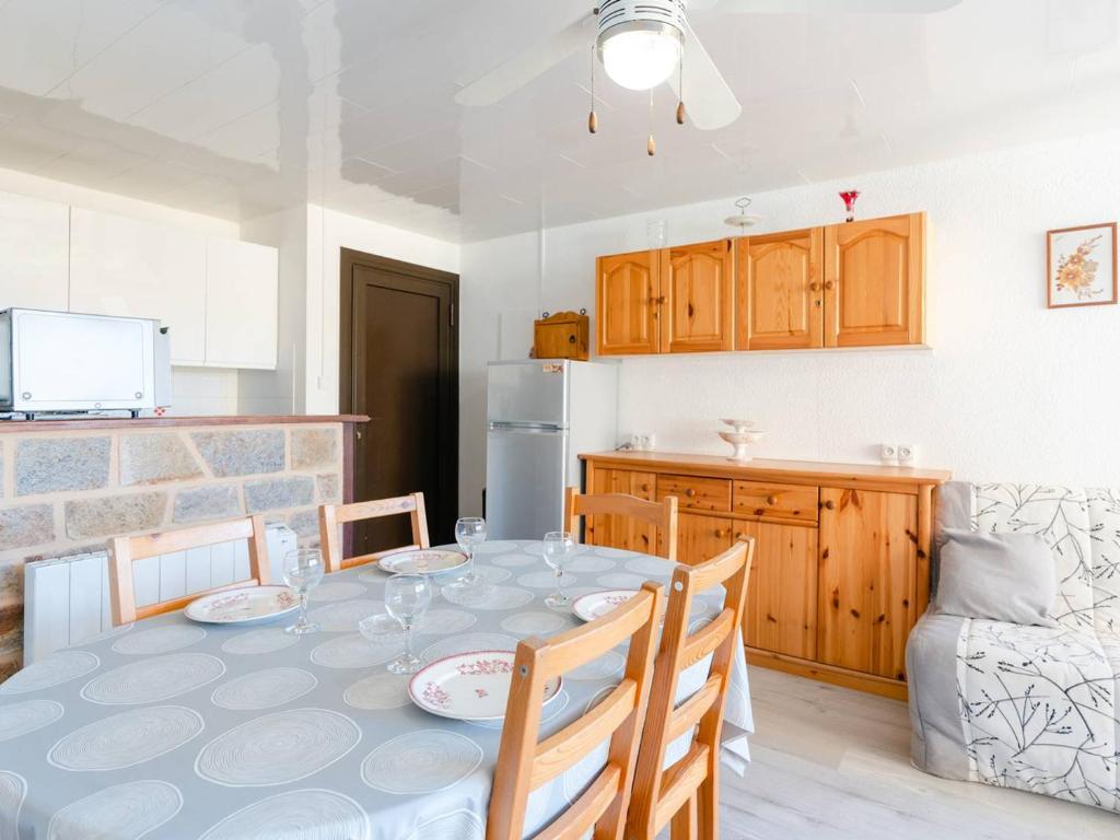 Appartement lumineux à Gruissan, 2 chambres, proche plage, parking sécurisé, mini-box WIFI, non-fumeur - FR-1-409A-15 - 3