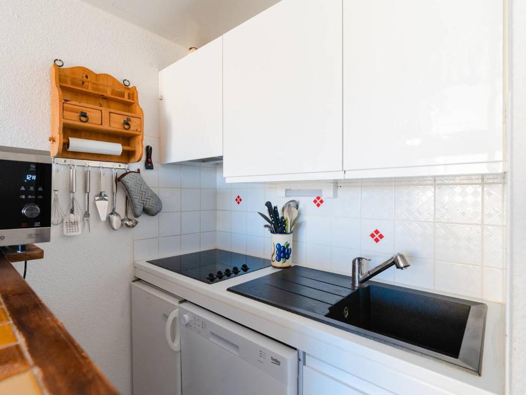 Appartement lumineux à Gruissan, 2 chambres, proche plage, parking sécurisé, mini-box WIFI, non-fumeur - FR-1-409A-15 - 5
