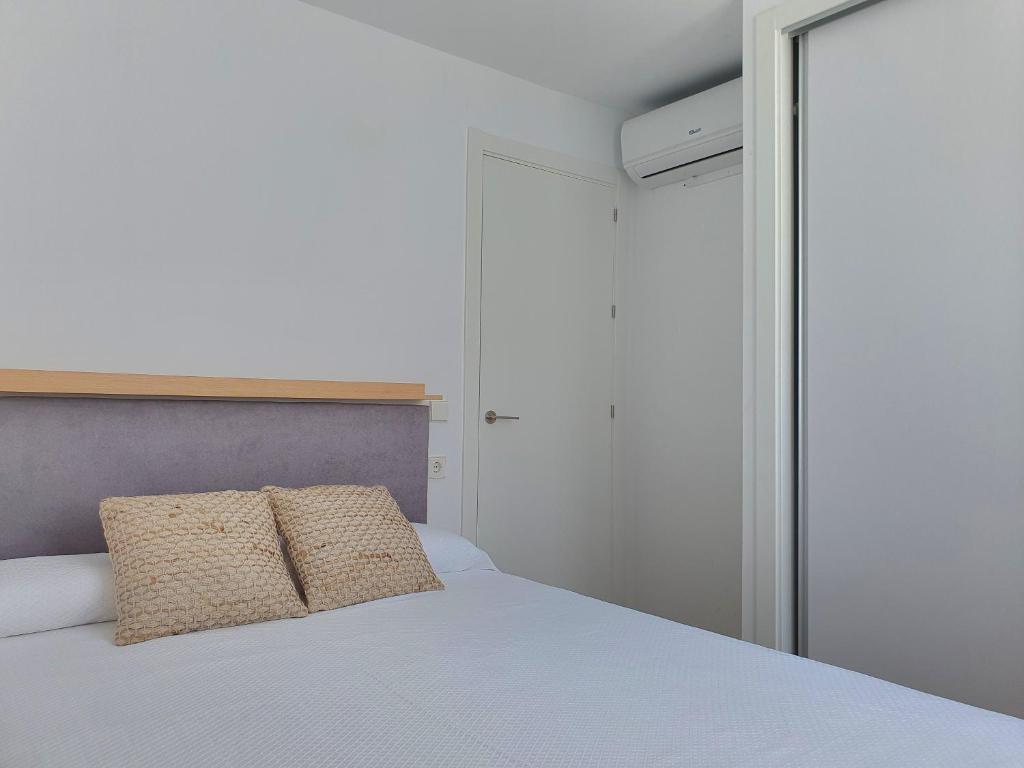 Apartamento nuevo en Primera Planta A con Piscina - 2