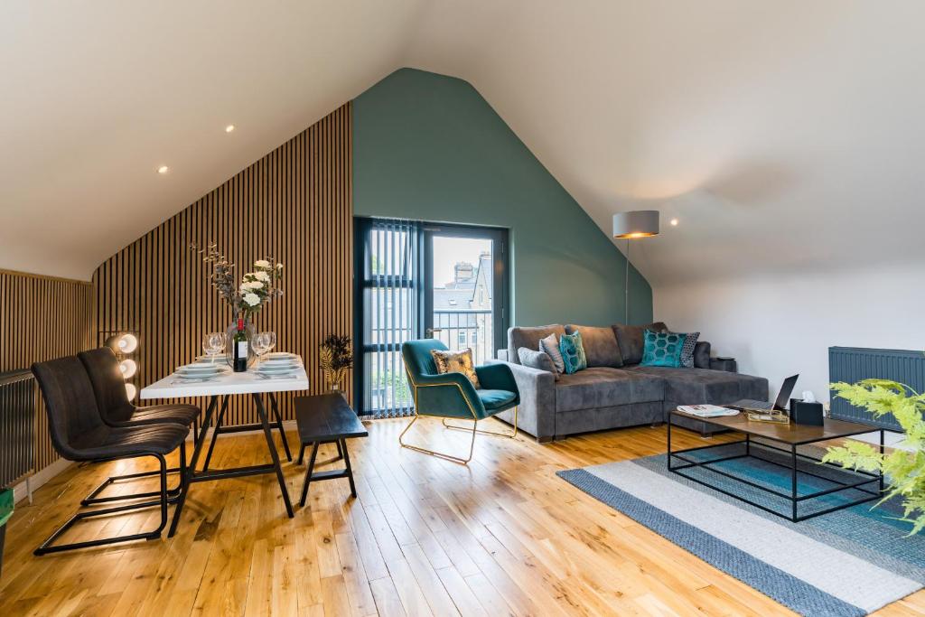 Oakfield Premier Apartments-High Speed WiFi-Smart SelfCheckIn-Central Cardiff Gem 전경