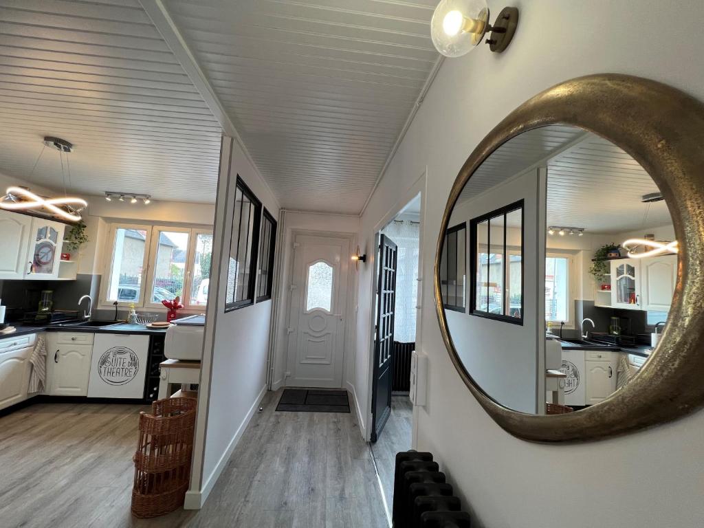 La suite du Theatre - 4