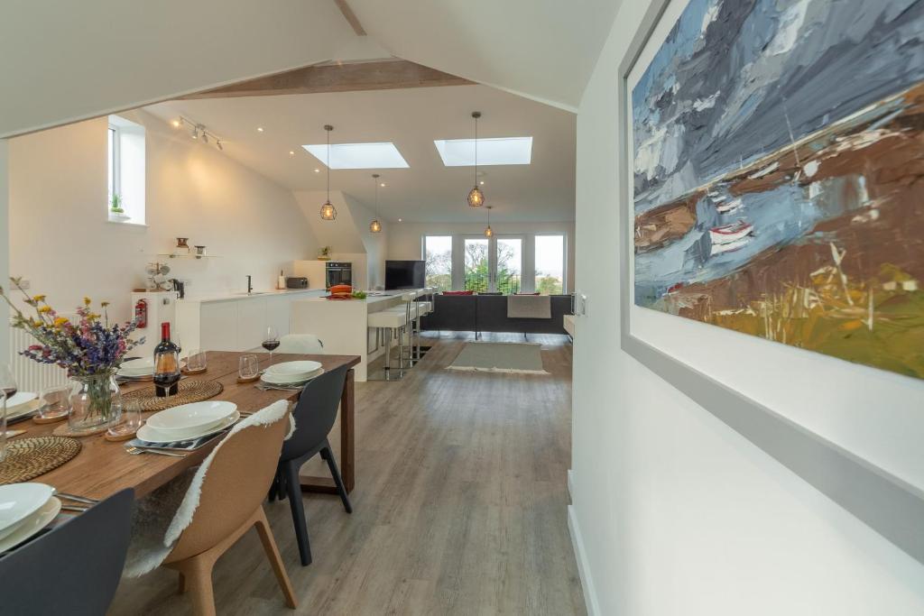 Seastiles, Salthouse