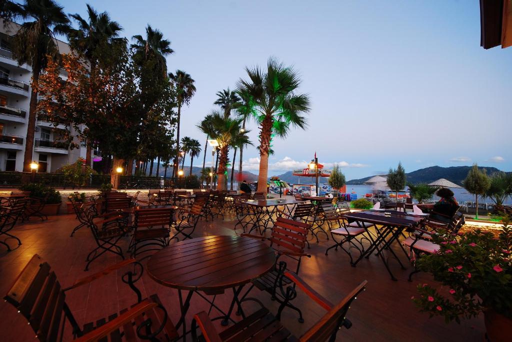 Golden Rock Beach — Restaurant & bars in Marmaris, Mugla