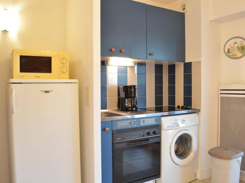 Appartement 2P, 4 Couchages, Terrasse et Salon de Jardin à 200m de la Plage, Fréjus - FR-1-226A-22 - 2