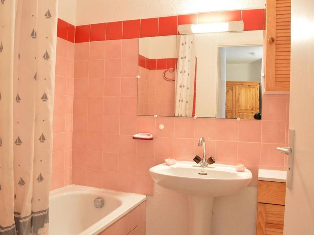 Appartement 2P, 4 Couchages, Terrasse et Salon de Jardin à 200m de la Plage, Fréjus - FR-1-226A-22 - 4