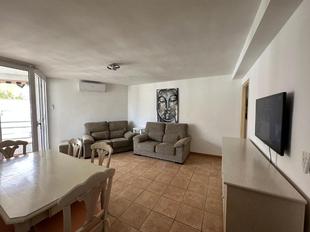 Spacious apartment for a big company - 4