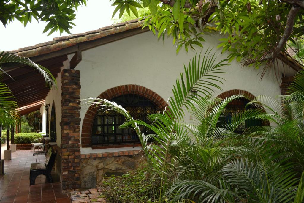 Hotel Pueblito Español - 5