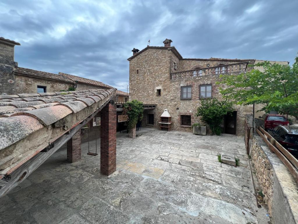 Can Calau de Centenys, Esponellá