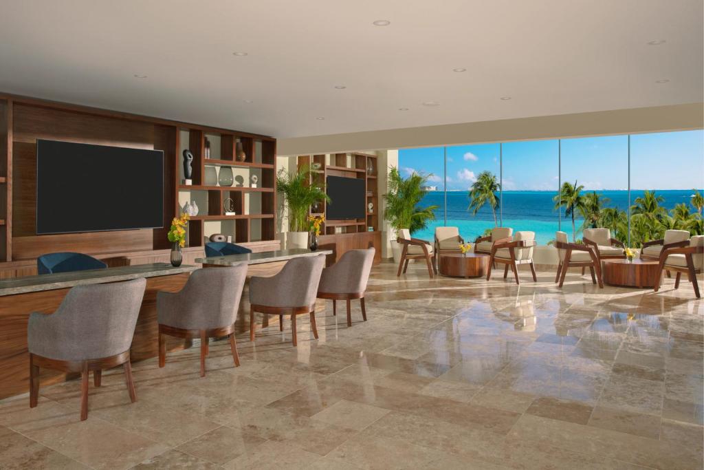 Lobby, Dreams Sands Cancun Resort & Spa - All Inclusive in Cancun