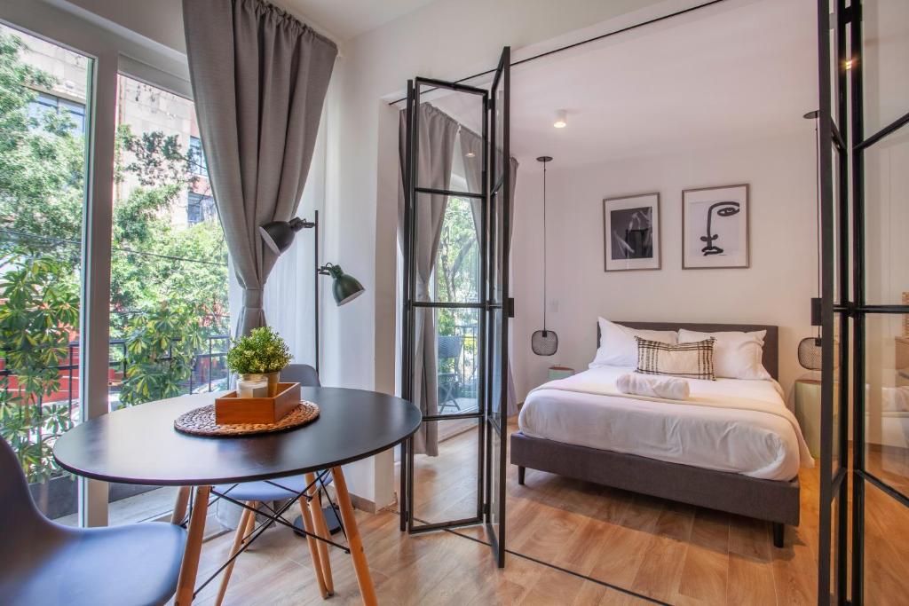 Bright & sweet unit in the heart of Polanco. - 4