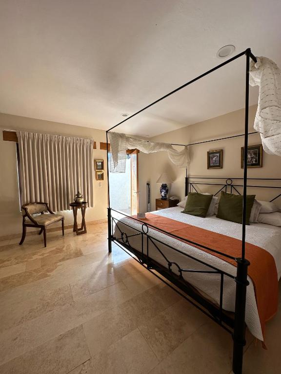 Hotel Lindo Ajijic Bed & Breakfast photo
