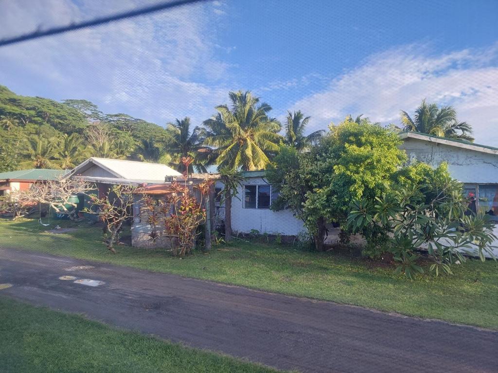 Aitutaki Budget Accommodation photo