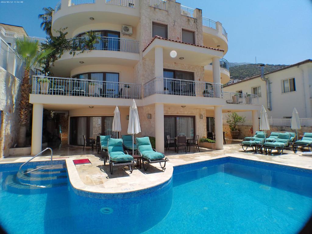 Truffle Residences photo