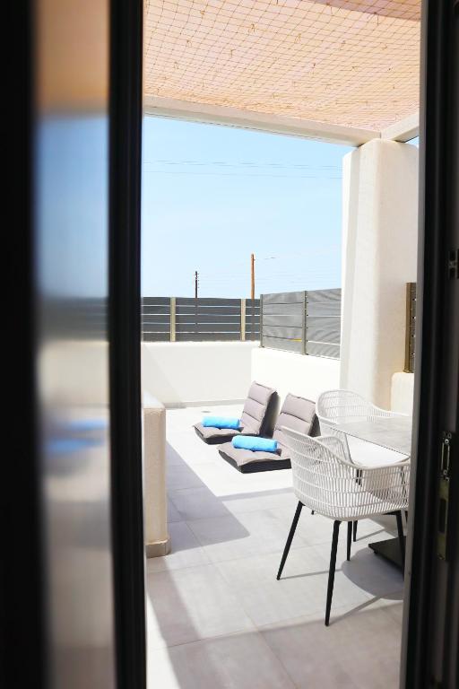 SERAPIAS SUITES photo