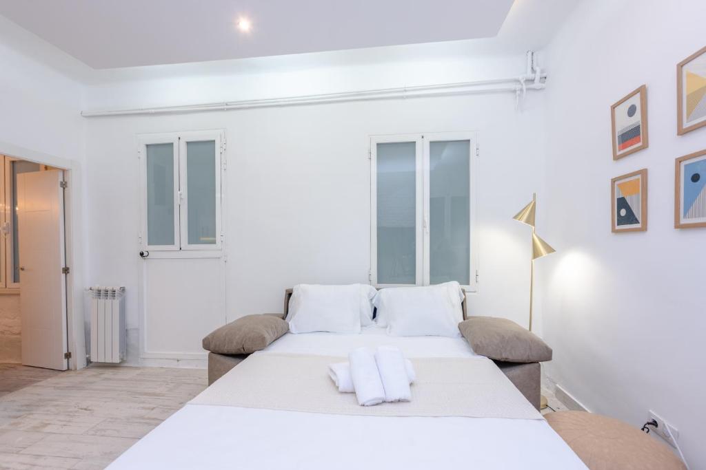 For Your Rentals Título Moderno y elegante apartamento TEMPORAL en barrio Ibiza MEN300 - 2