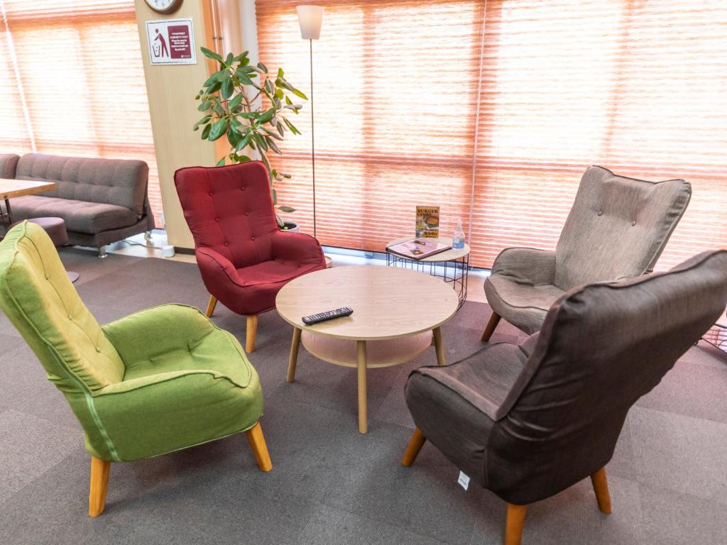 Shared lounge/TV area