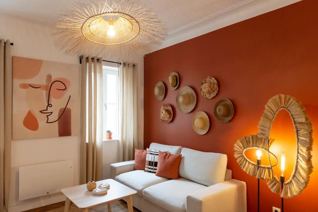 Bohemian Bakoua & Chesterfield Cottage, hyper-centre - 3