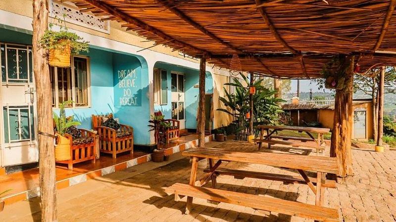 Villa Katwe photo