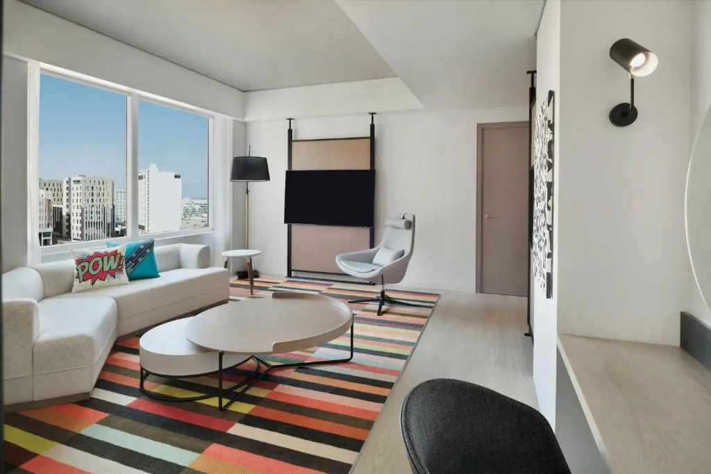 Aloft Muscat, hotel a Mascate