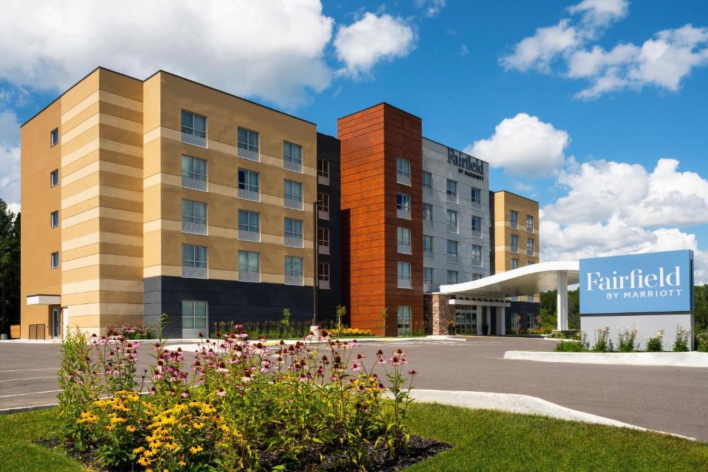 Fairfield Inn & Suites by Marriott North Bay photo