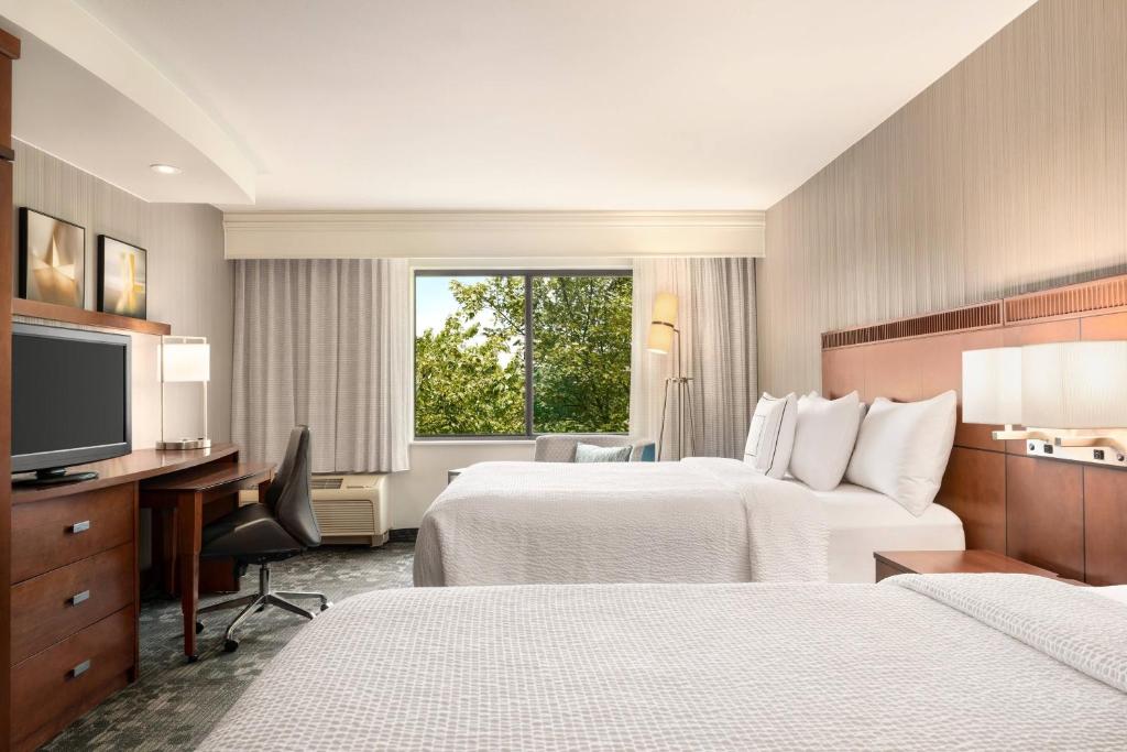 Courtyard Philadelphia Montgomeryville photo