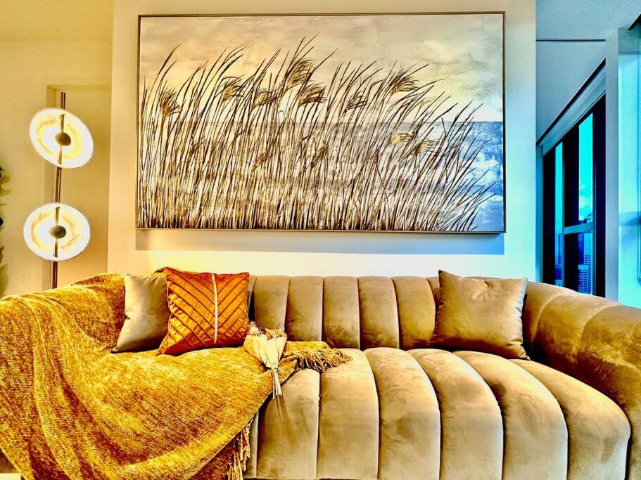 Highrise view 1king1Queen 2baths, Melbourne