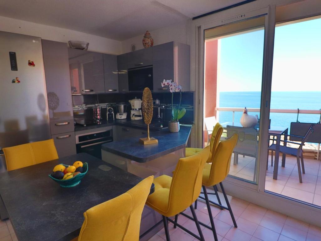 Somptueux T2 climatisé avec terrasse et parking à Sète - FR-1-472A-283 - 3