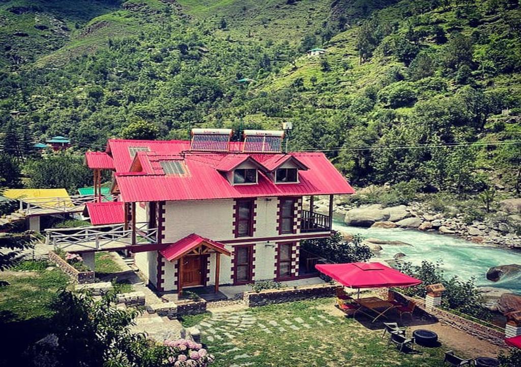 Offbeat Abodes - Tirthan Valley photo