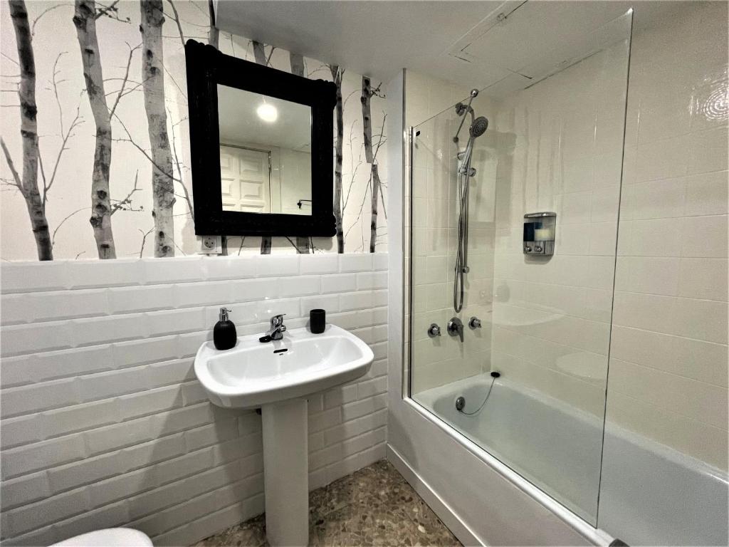 VER620 - Terraza con vistas al mar, Reformado, Wifi, Fire Stick Amazon, Centro a 5 min, Playa a 15 min, - 5