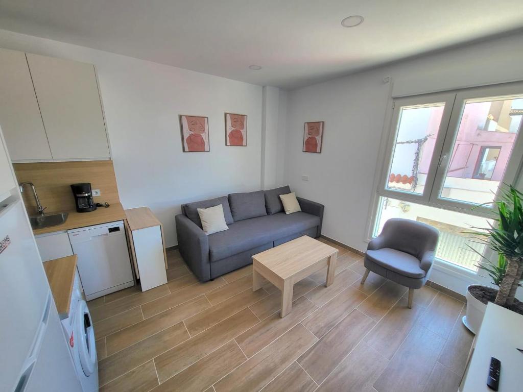 Apartamento a estrenar en Planta Primera C con piscina - 2