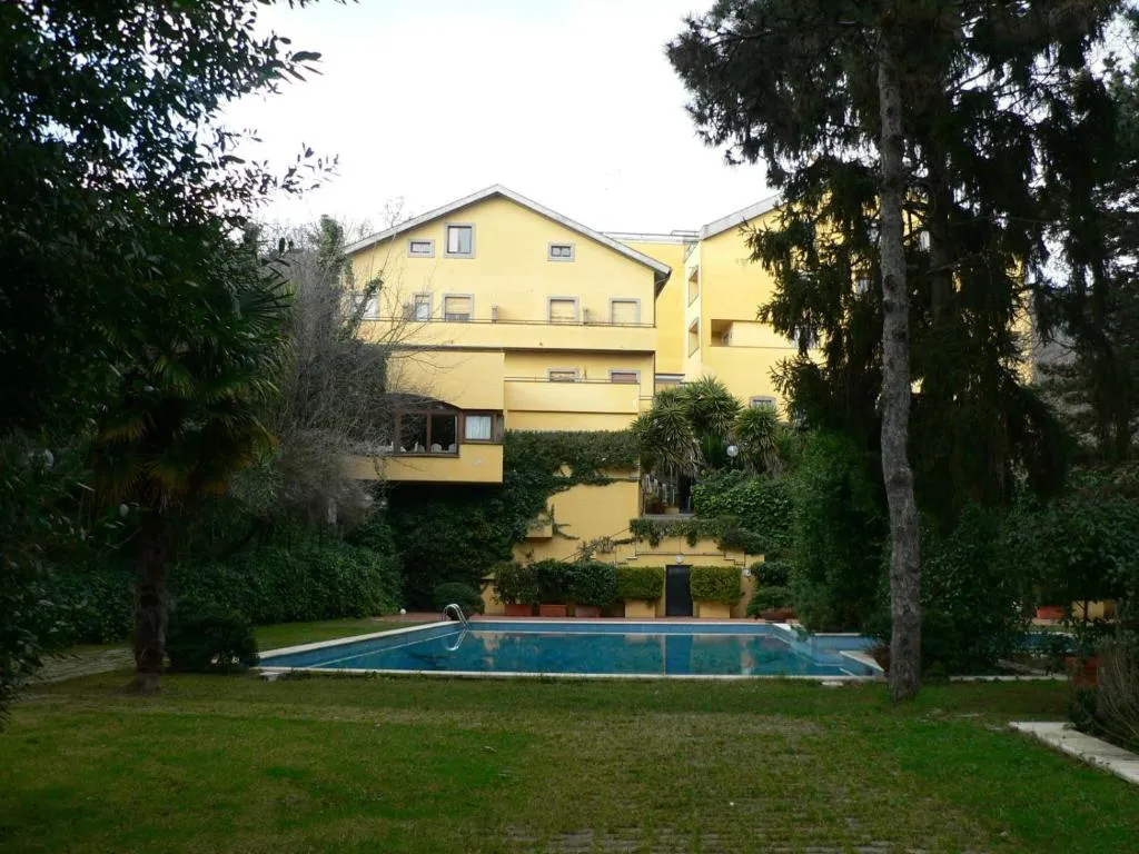Benito Al Bosco, hotel v destinaci Velletri