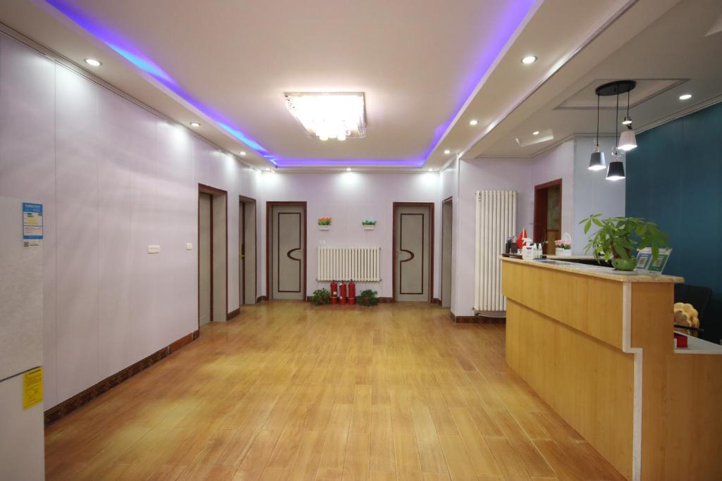 Lobby, One Meter Sunshine Xi'an Xianyang International Airport Inn in Xian