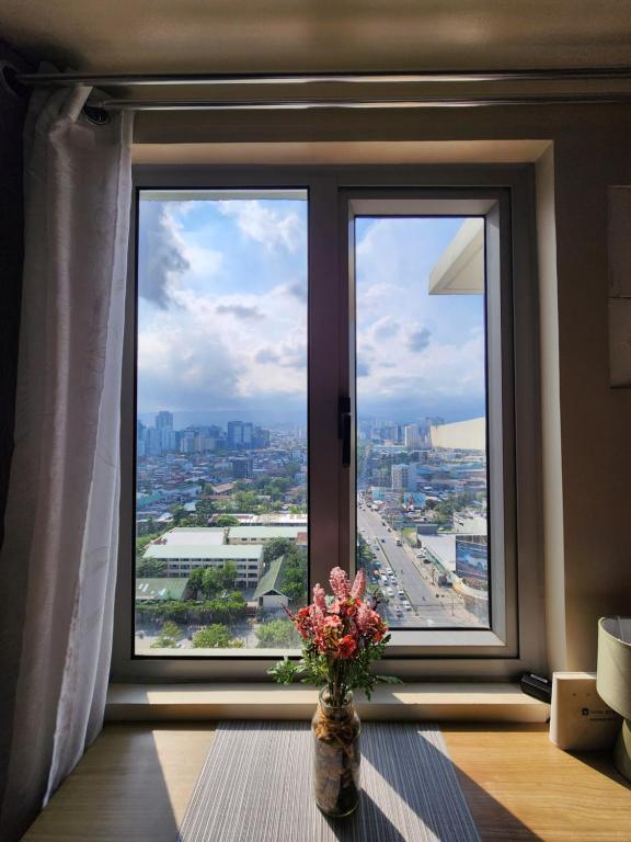 Sunvida Tower Condominium across SM Cebu City