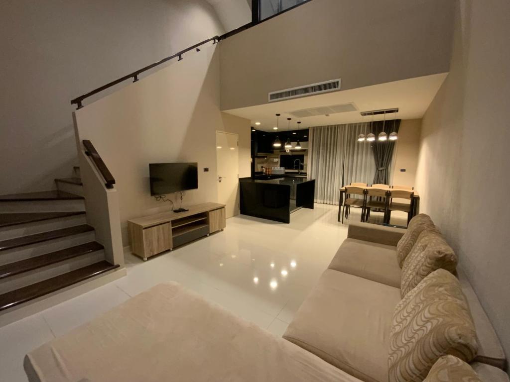 Townhouse near Donmuang airport 4 bedrooms