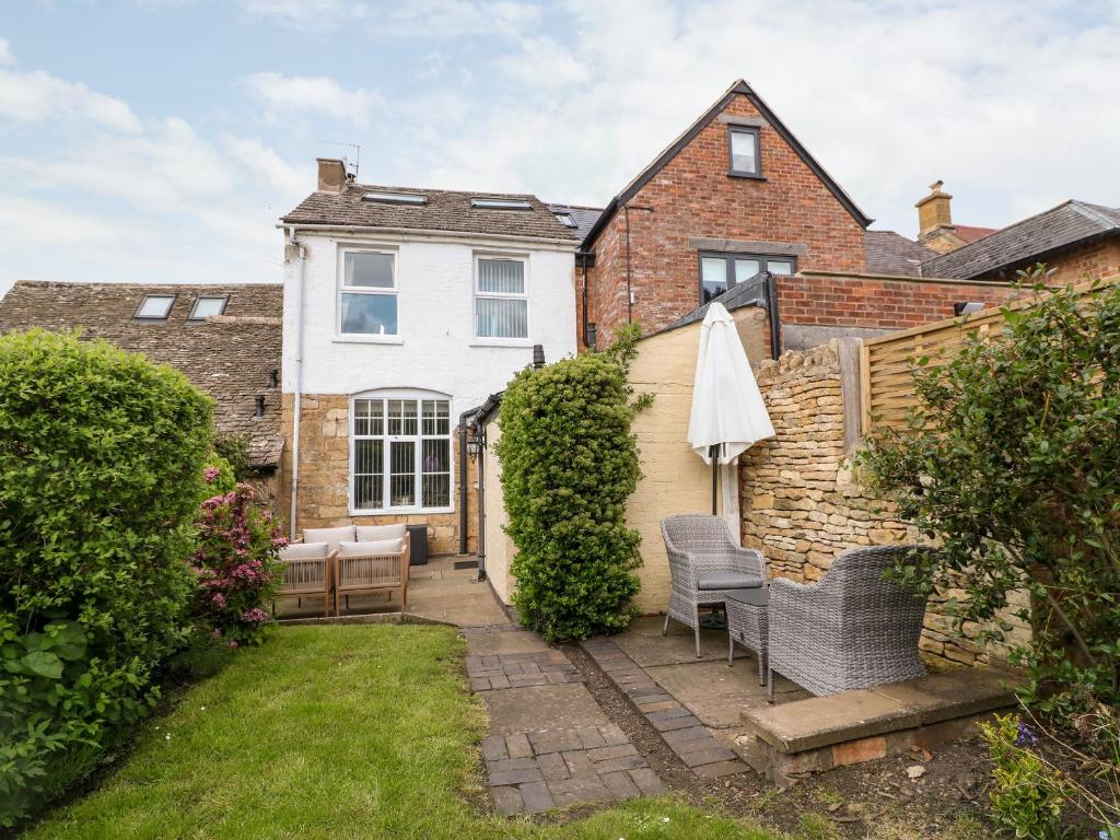 The Cottage at Broadway photo 4
