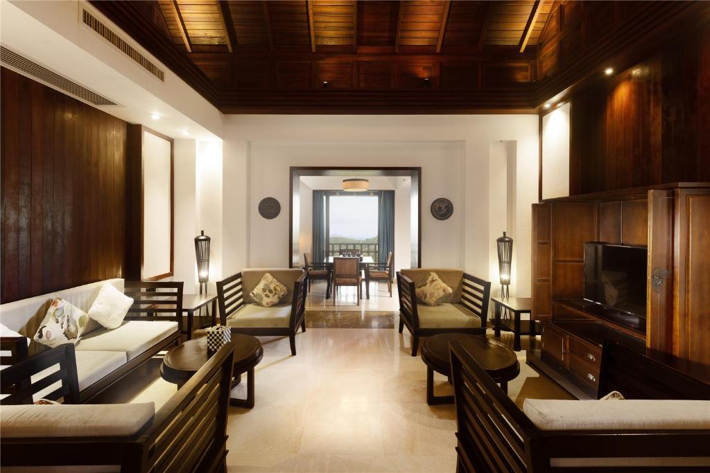 Earthly paradise bird nest resort Earthly paradise bird nest resort