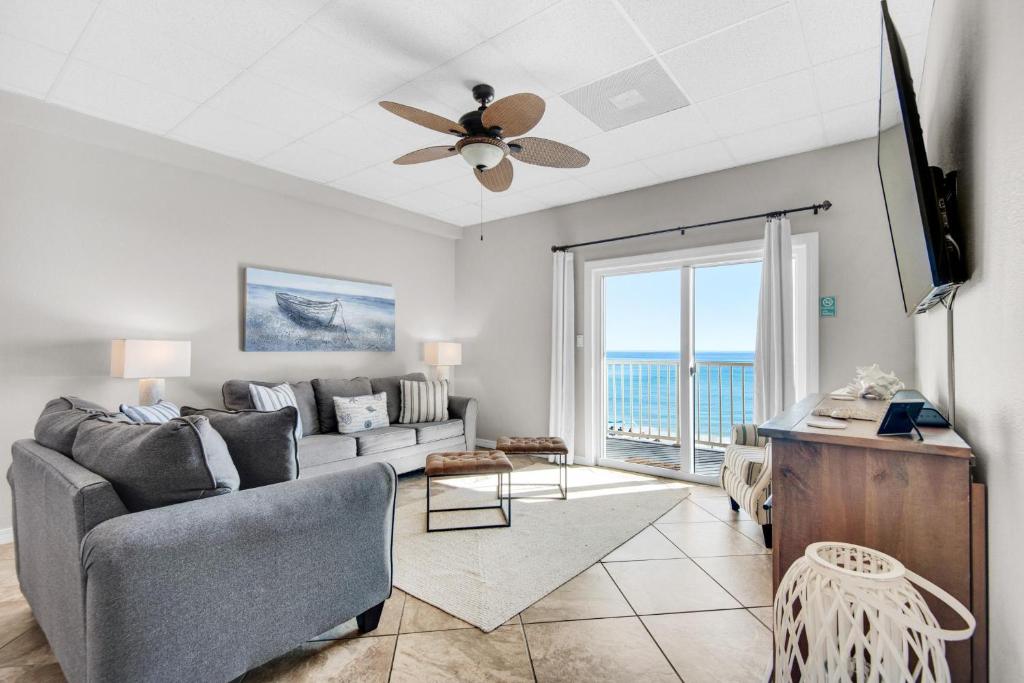 Sans Souci unit 209, Pensacola Beach
